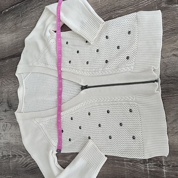 American Eagle Outfitters Grommet Detail Zip Front Lightweight Cardigan XS Ivory - Picture 4 of 8